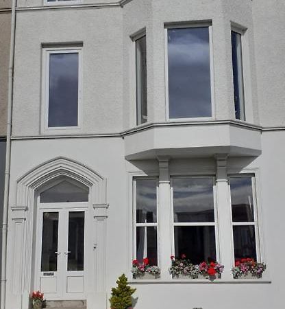 Mervue Apartment, 4 Causeway View, Portrush Exterior foto